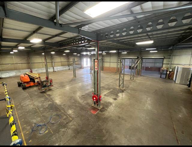 1,798M² WAREHOUSE TO LET IN STRIJDOMPARK